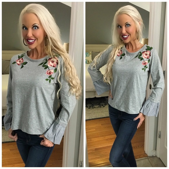 Tops - ❤️ LAST 1! Adorable Floral Patch Poplin Sleeve Top